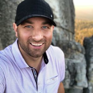 Meet your Posher, Shawn